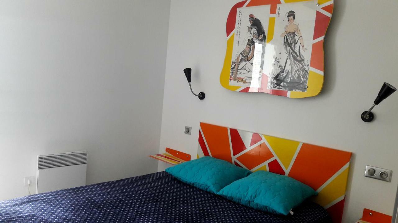 Residencia Platja De Roses Apartment Exterior photo